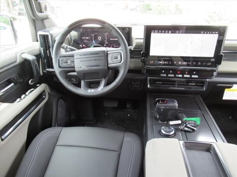 New 2026 GMC Hummer EV 2X image 13