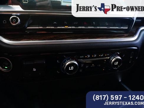 Used 2022 GMC Sierra 1500 Elevation AWD/4WD image 13