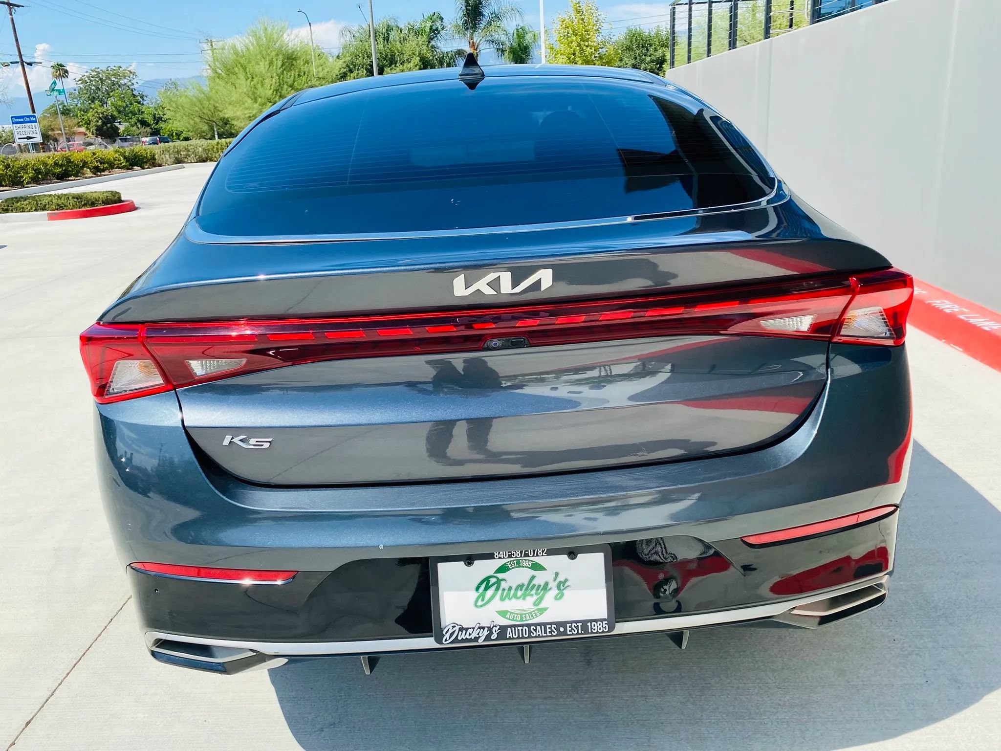 Used 2022 Kia K5 LXS FWD image 4