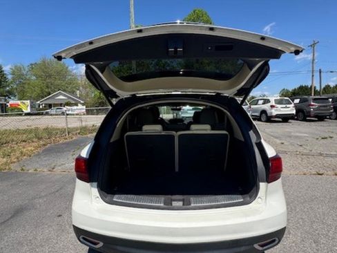 Used 2016 Acura MDX SH-AWD image 19