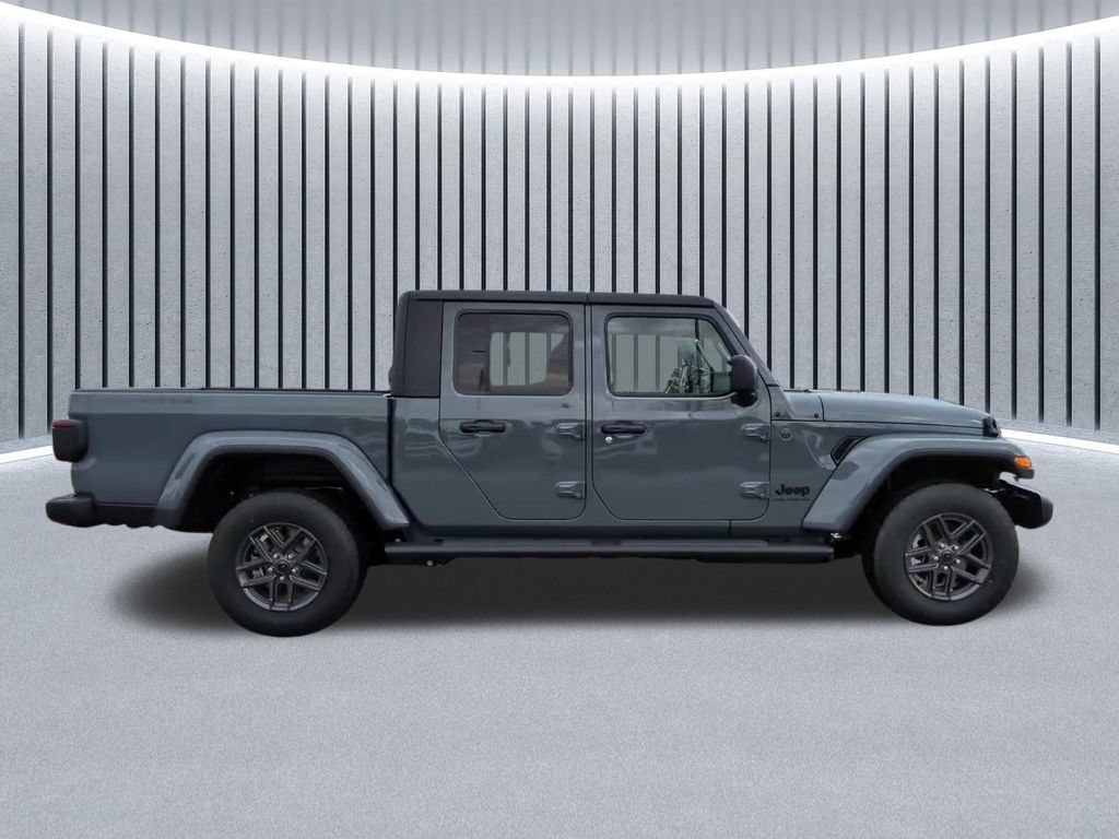 New 2026 Jeep Gladiator Sport AWD/4WD image 5