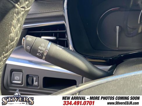 Used 2018 Cadillac XT5 Luxury w/ Driver Awareness Package image 61