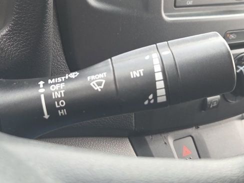 Used 2017 Nissan NV200 SV image 32