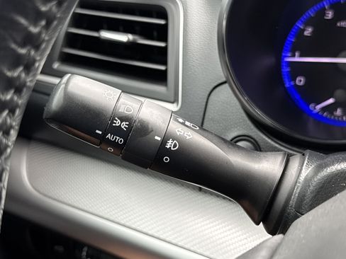 Used 2016 Subaru Outback 2.5i Premium image 16