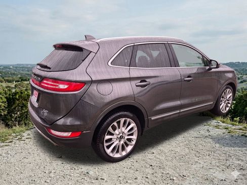 Used 2017 Lincoln MKC Reserve image 10