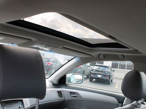 Used 2008 Toyota Avalon XL image 9