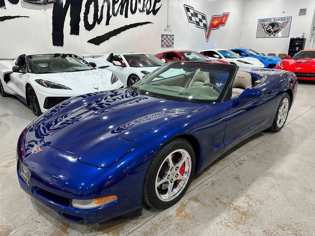 Used 2004 Chevrolet Corvette Convertible w/ Preferred Equipment Group RWD image 31