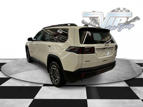 Used 2026 Jeep Cherokee Limited AWD/4WD image 6