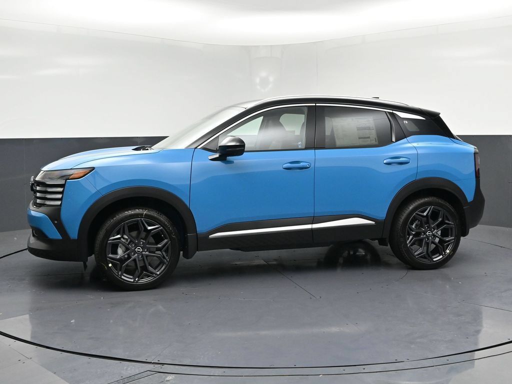 New 2026 Nissan Kicks SR AWD/4WD image 2