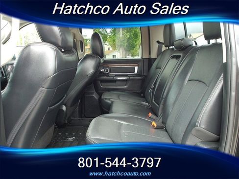Used 2018 RAM 2500 Laramie w/ Convenience Group AWD/4WD image 16