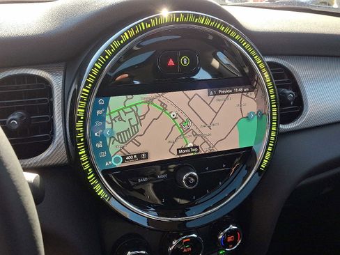 Certified 2024 MINI Cooper 2-Door Hardtop image 17