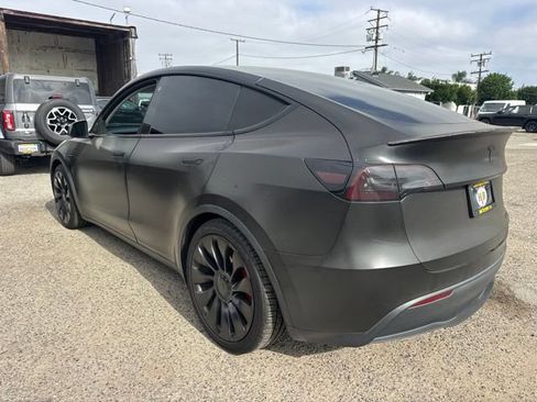Used 2022 Tesla Model Y Performance AWD/4WD image 7