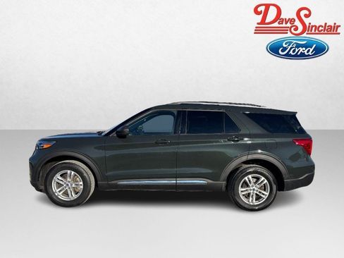 Used 2023 Ford Explorer XLT w/ Equipment Group 202A image 10