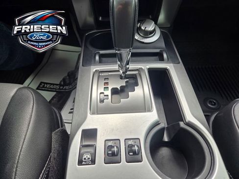 Used 2019 Toyota 4Runner SR5 Premium image 21