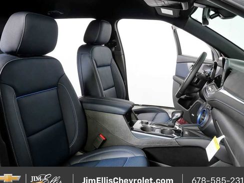 New 2026 Chevrolet Blazer RS w/ LPO, Floor Liner Package image 22