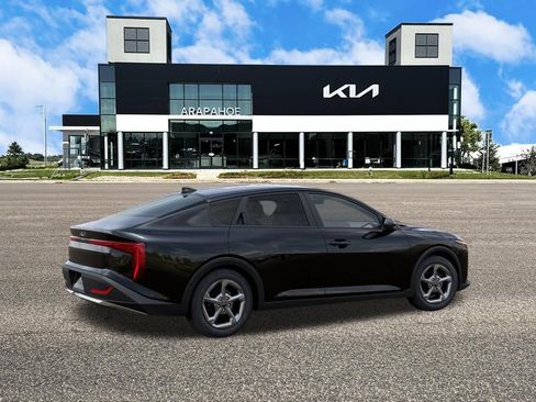 New 2026 Kia K4 FWD image 6
