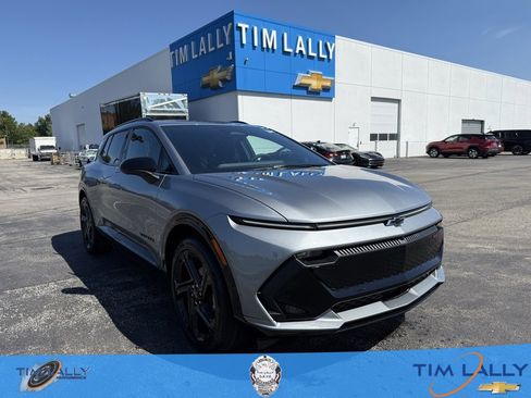 New 2025 Chevrolet Equinox EV RS image 1