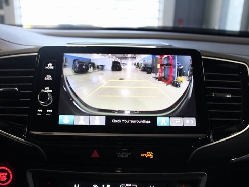 Certified 2026 Honda Ridgeline Black Edition image 30