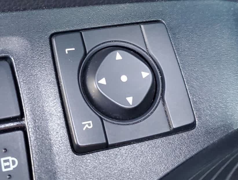 Used 2025 Toyota RAV4 XLE w/ Convenience Package AWD/4WD image 19