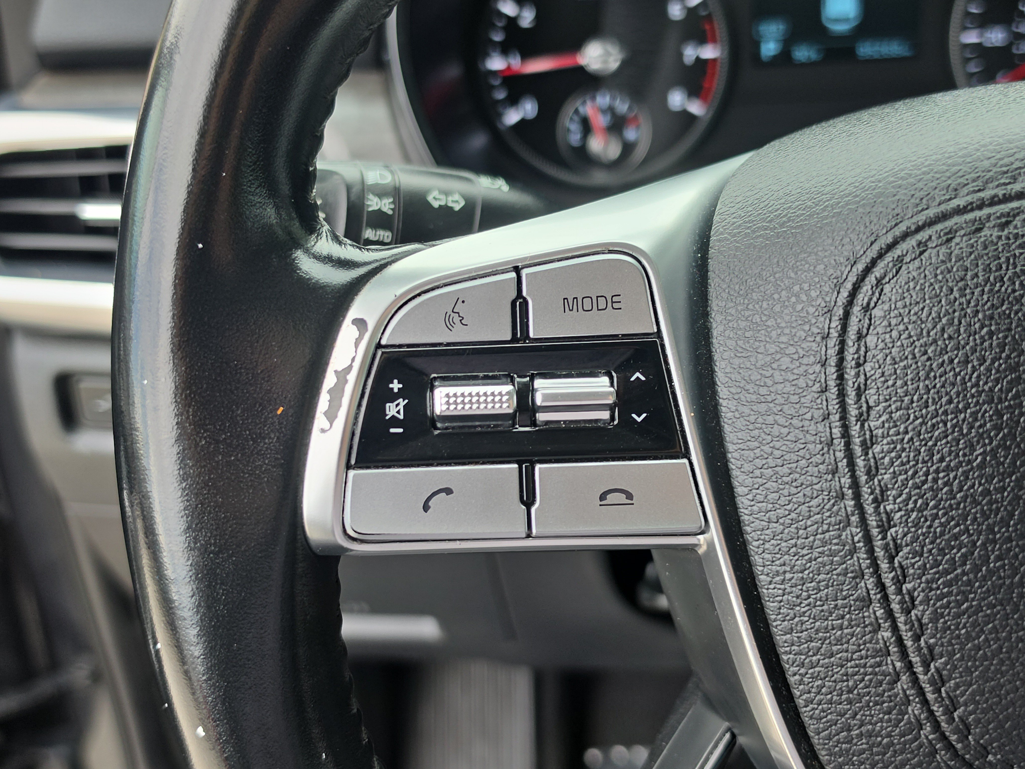 Used 2022 Kia Telluride EX w/ EX Premium Package FWD image 32