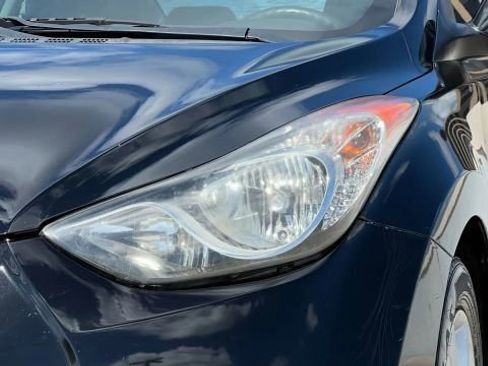 Used 2013 Hyundai Elantra image 87
