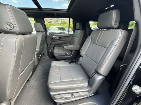 New 2026 Chevrolet Suburban RST w/ Comfort Package AWD/4WD image 23