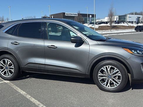 Used 2022 Ford Escape SEL AWD/4WD image 3