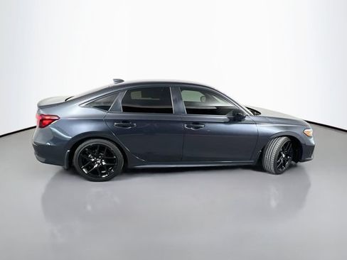Used 2025 Honda Civic Sport image 9