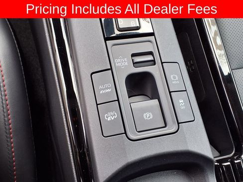 Used 2026 Toyota Prius Plug-In Hybrid w/ Limited Premium Package FWD image 29