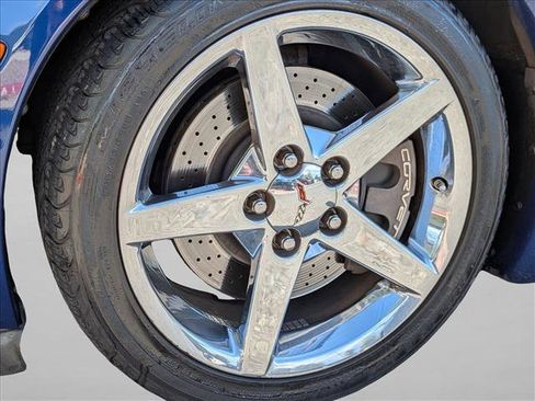 Used 2007 Chevrolet Corvette Convertible w/ Preferred Equipment Group RWD image 19