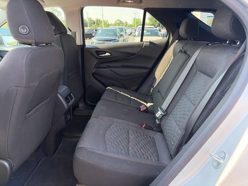 Used 2021 Chevrolet Equinox LT FWD image 24