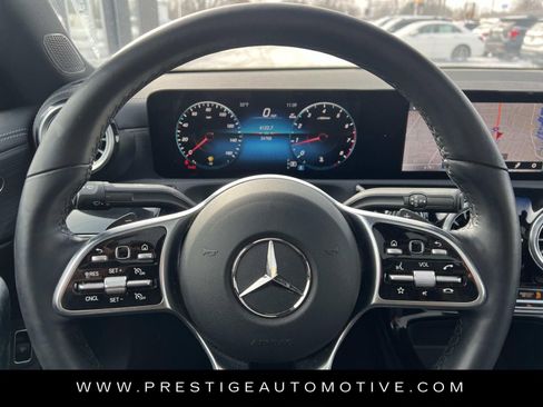 Used 2023 Mercedes-Benz CLA 250 4MATIC image 24