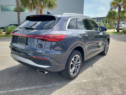 Certified 2025 Audi Q5 Premium w/ Convenience Package AWD/4WD image 7