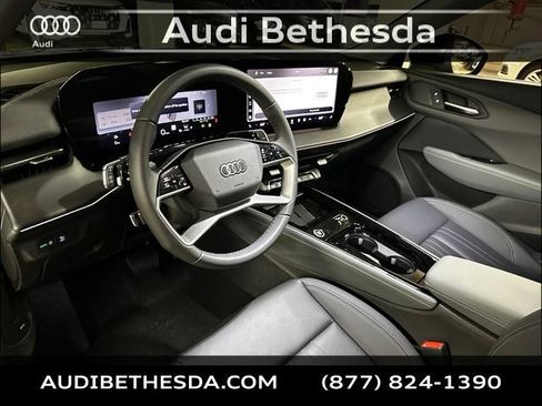 New 2026 Audi Q3 quattro 2.0T AWD/4WD image 12