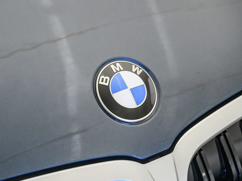 Used 2026 BMW 330i Sedan RWD image 8