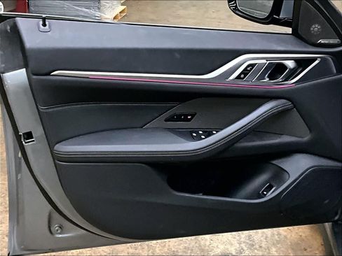 Used 2025 BMW i4 eDrive40 w/ Premium Package RWD image 22
