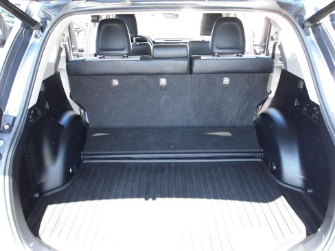 Used 2017 Toyota RAV4 Limited AWD/4WD image 11