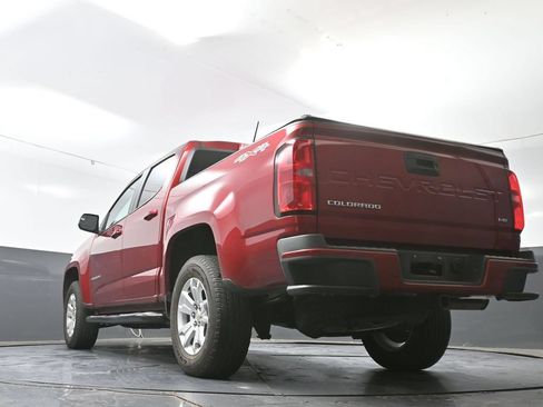 Used 2022 Chevrolet Colorado LT w/ Safety Package AWD/4WD image 32