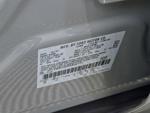 Used 2024 Ford Maverick XLT image 29