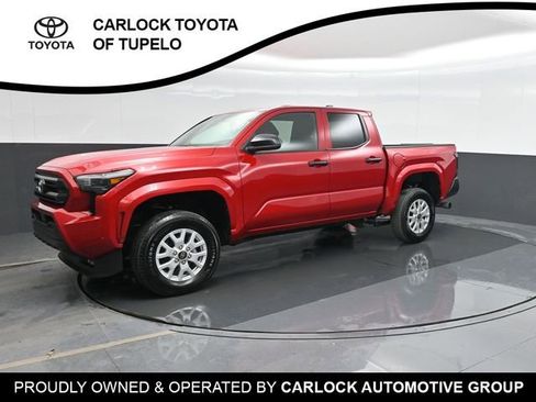 Used 2025 Toyota Tacoma SR image 7