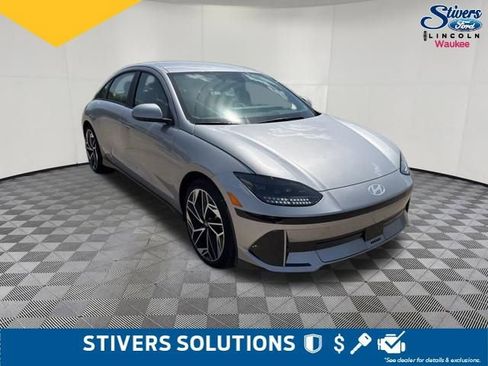 Used 2024 Hyundai Ioniq 6 SEL AWD/4WD image 3