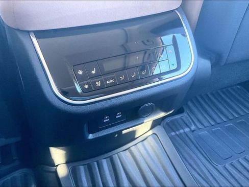 New 2026 INFINITI QX80 Luxe image 34