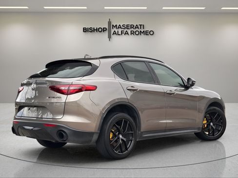 Used 2019 Alfa Romeo Stelvio w/ Nero Edizione RWD image 5