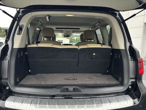 Used 2021 INFINITI QX80 Premium Select w/ Cargo Package image 32