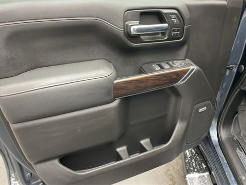 Used 2020 GMC Sierra 1500 SLT w/ SLT Premium Package image 8