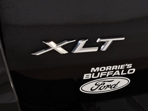 Used 2022 Ford Explorer XLT w/ Equipment Group 202A AWD/4WD image 23