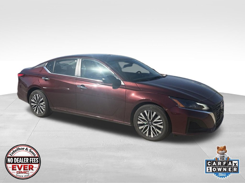 Used 2025 Nissan Altima 2.5 SV FWD image 4