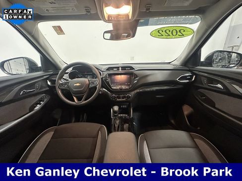 Certified 2022 Chevrolet TrailBlazer LT w/ Convenience Package image 21