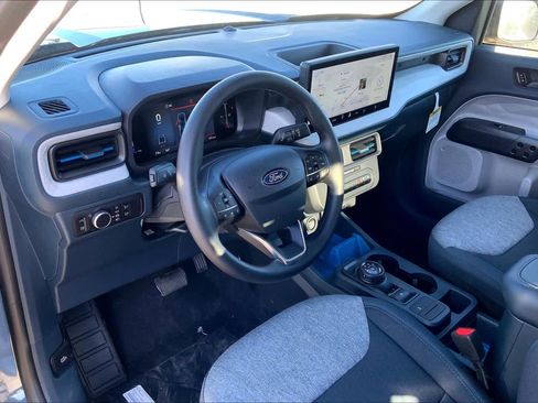New 2026 Ford Maverick XLT image 8