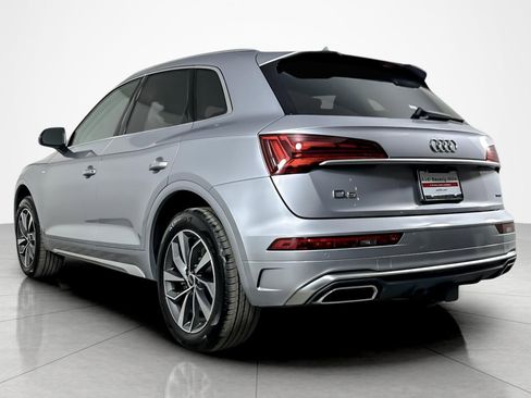 Used 2023 Audi Q5 2.0T Premium Plus w/ Premium Plus Package image 3